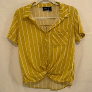 Yellow Short Sleeve Daytrip Button Down Top